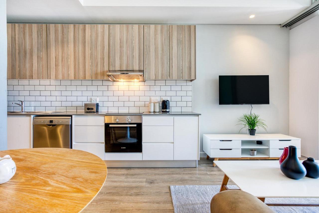 Backup-Powered Trendy City Balcony Apartment Kapstadt Exterior foto