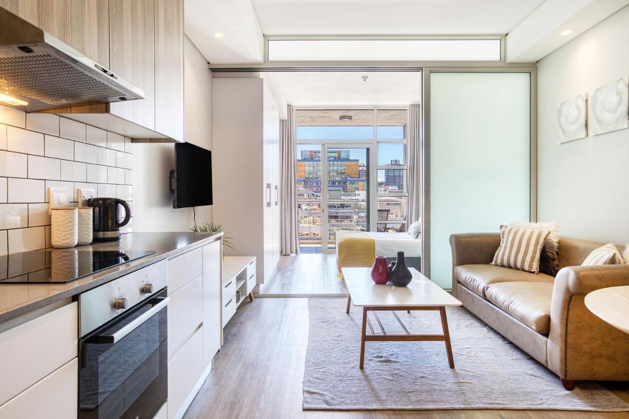 Backup-Powered Trendy City Balcony Apartment Kapstadt Exterior foto